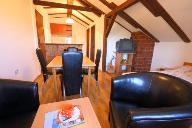 Apartmani Milosavljevic Sokobanja Szoba fotó